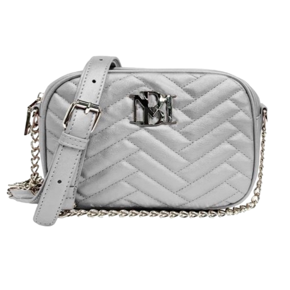 BADGLEY MISCHKA Silver quilted camera bag with silver hardware chain crossbody